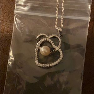 Vantel Pearls Heart n Soul Necklace